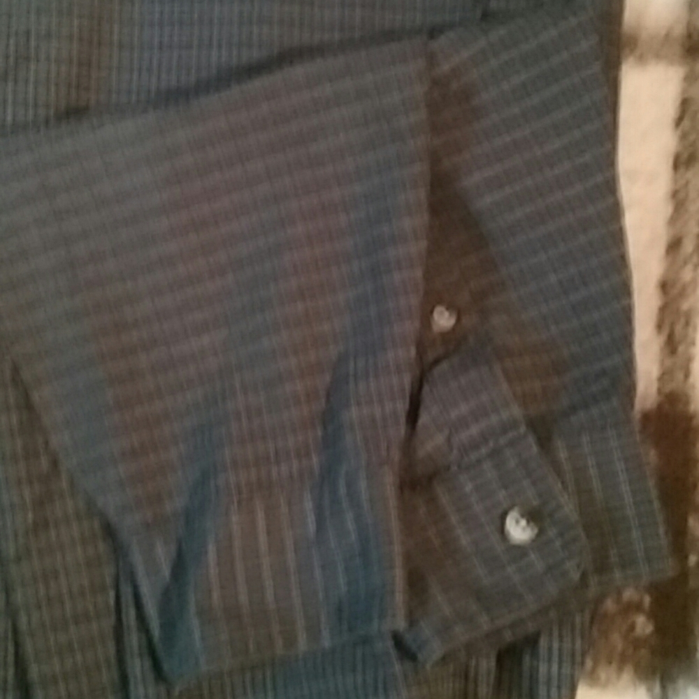 🍁 L.L. Bean button down - Picture 3 of 3